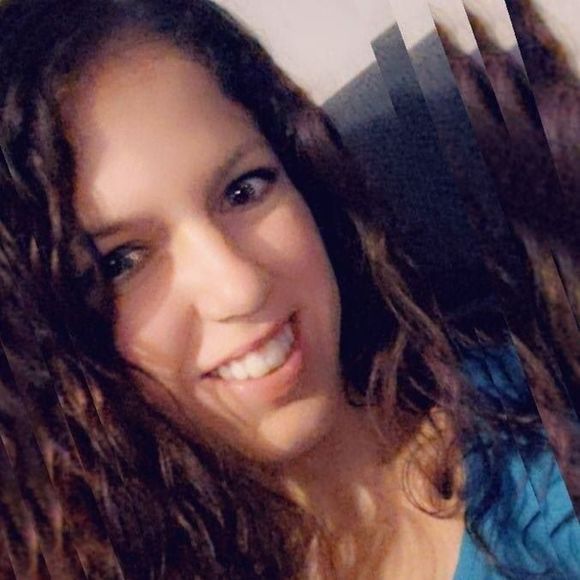 Meet your Posher, Elizabeth - Picture 1 of 1